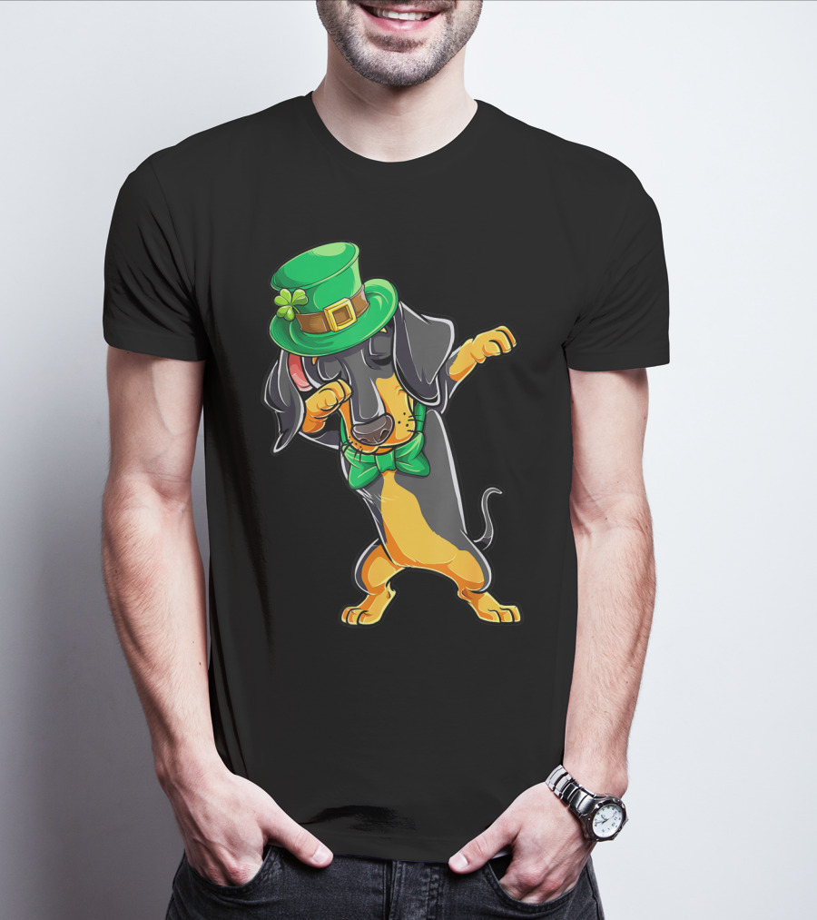 Dabbing Dachshund St Patricks Day Leprechaun Hat And Bow Tie T-Shirt