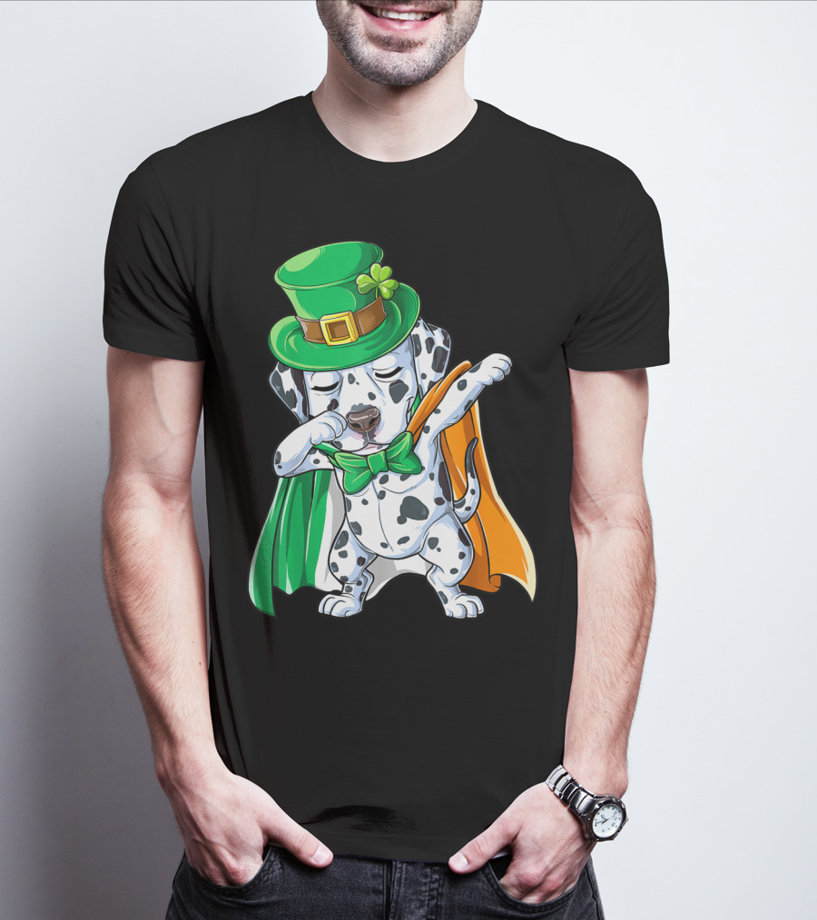 Dabbing Dalmatian St Patricks Day Leprechaun Irish Dog With Green Hat And Cape T-Shirt