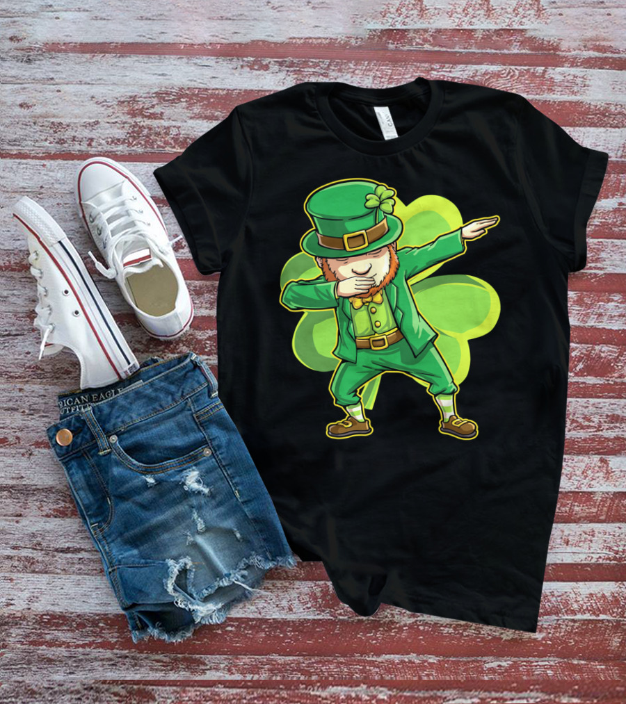 Dabbing Leprechaun Funny St Patricks Day Men Dab Shamrock T-Shirt