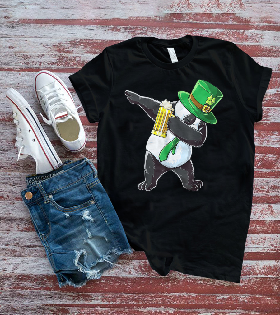 Dabbing Panda With Green Leprechaun Hat And Beer T-Shirt