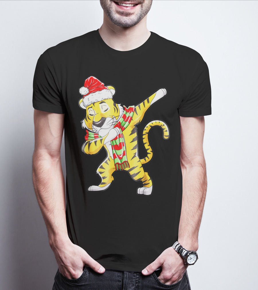 Dabbing Tiger Santa In Santa Hat And Festive Scarf T-Shirt