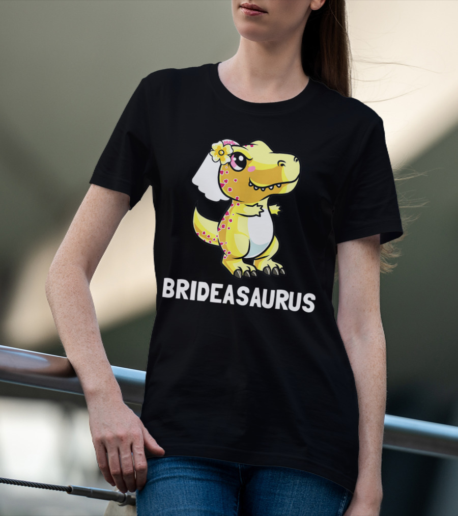 Bridesaurus Dinosaur Wedding Bride In Veil T-Shirt