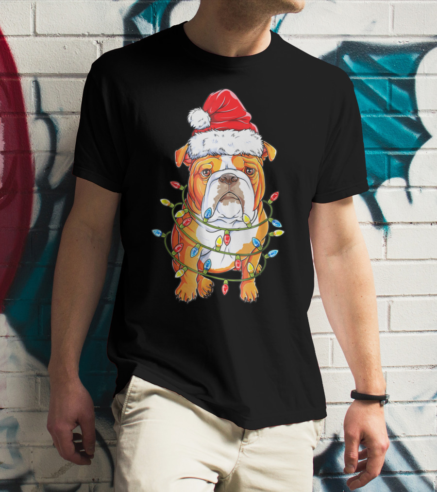 English Bulldog Santa Hat Wrapped In Christmas Lights Holiday Festive Fun T-Shirt