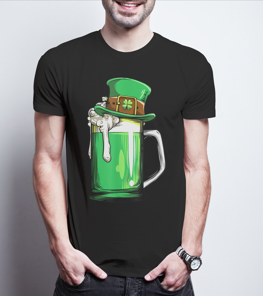 Green Beer Mug Leprechaun Hat St Patricks Day Men Drinking T-Shirt