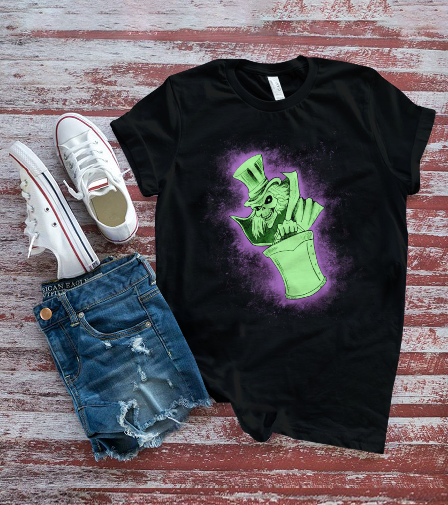 Hatbox Ghost Spooky Green Glow T-Shirt