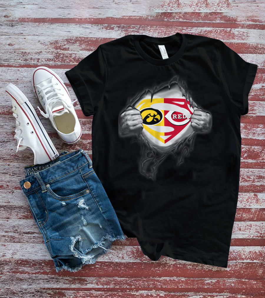 Hawkeyes Cincinnati Reds Superman Fusion T-Shirt