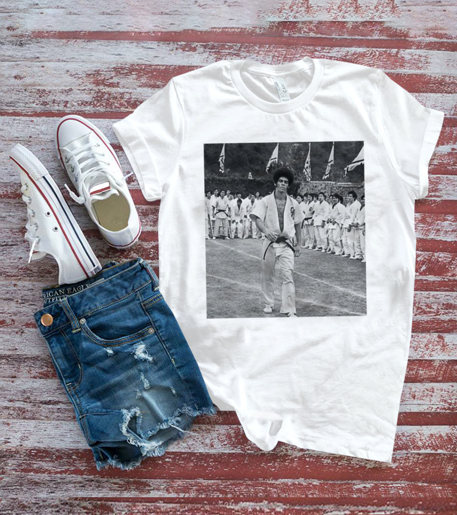 Jim Kelly Martial Arts Master In Action T-Shirt