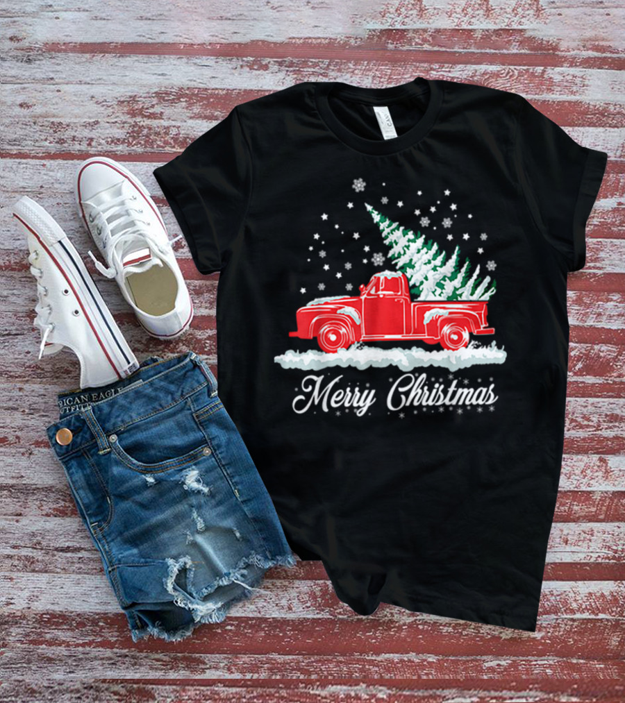 Merry Christmas Classic Old Red Truck With XMAS Tree Snowflakes T-Shirt