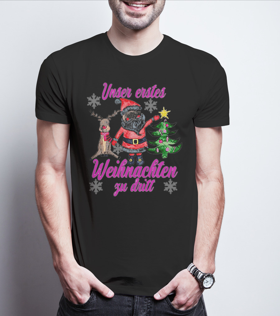 Unser Erstes Weihnachten Zu Dritt Santa Reindeer Christmas Tree Snowflakes T-Shirt