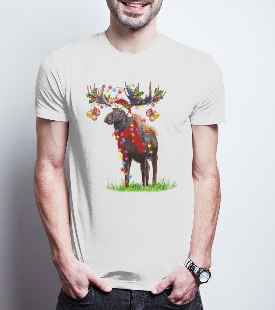 Moose Santa Reindeer Christmas Lights Holiday Décor T-Shirt