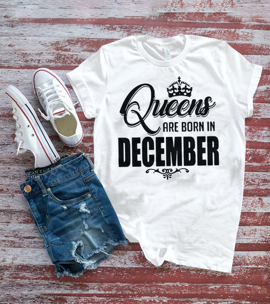 Queens Are Born In December Crown T-Shirt