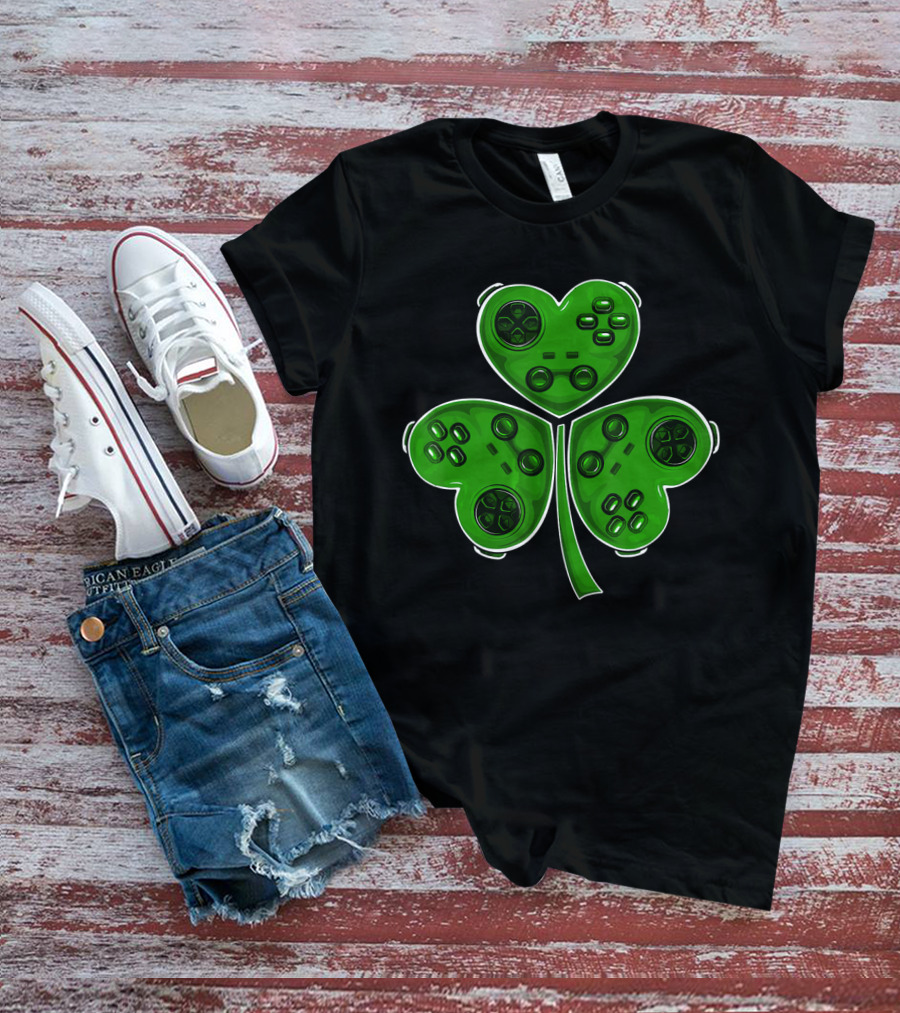 Video Game Controller Shamrock St Patrick Day T-Shirt