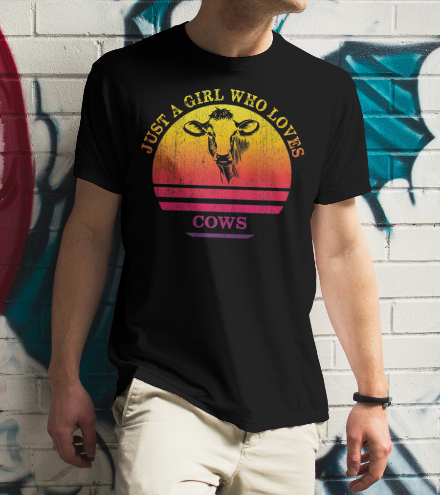 Just A Girl Who Loves Cows Sunset Vintage Cow Retro Pastel Sunset T-Shirt