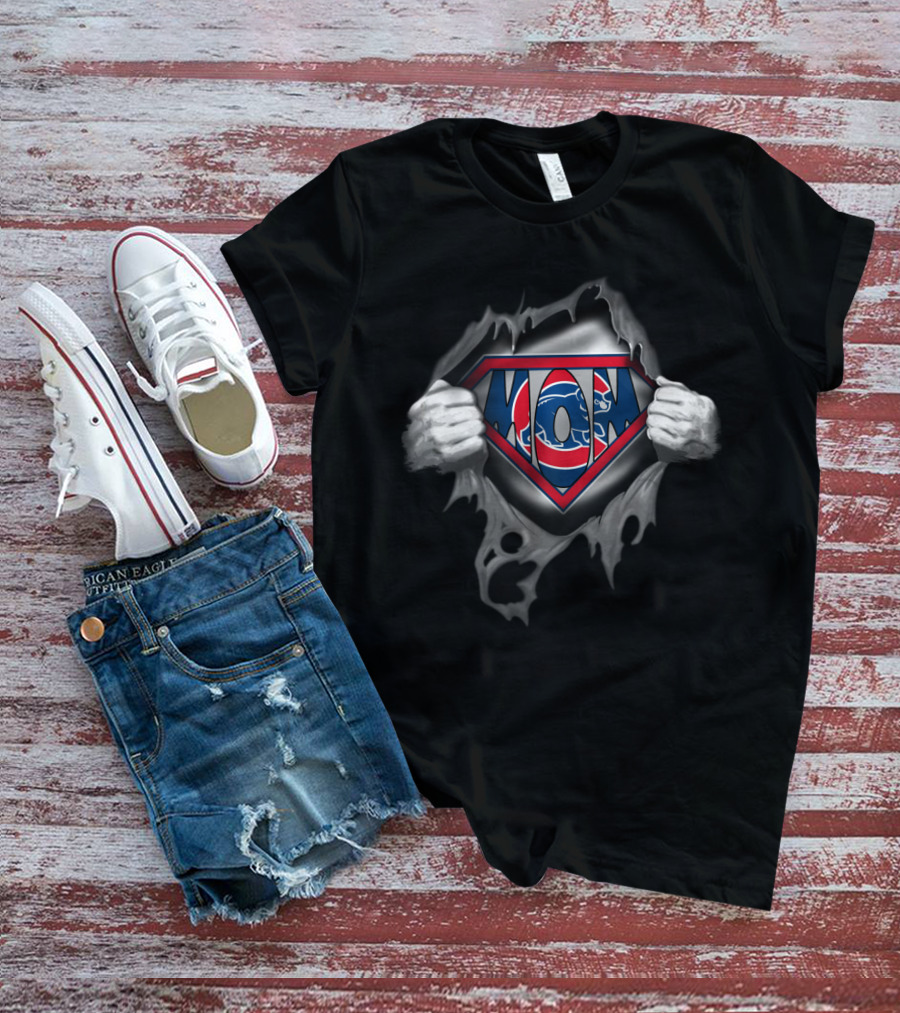 SUPER MOM CUBS Superhero Emblem With Chicago Cubs Elements And Torn Shirt Effect T-Shirt