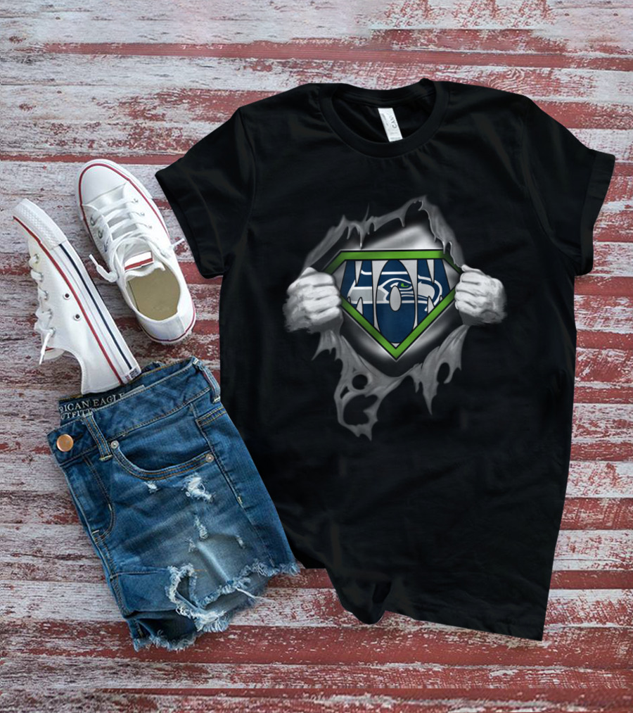 SUPER MOM SEAHAWKS LOGO HANDS TEARING T-Shirt