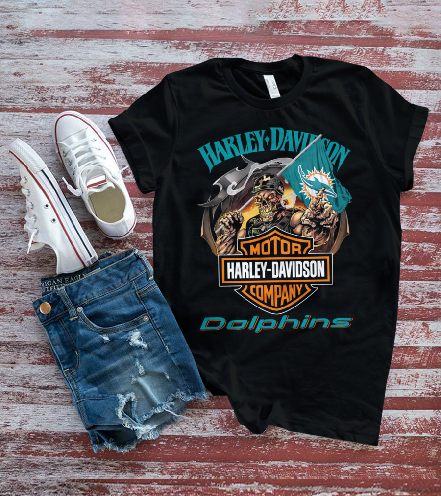 Harley Davidson Miami Dolphins Skeleton Holding Flag T-Shirt