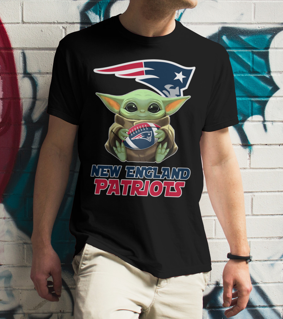 New England Patriots Baby Yoda Football Fan T-Shirt