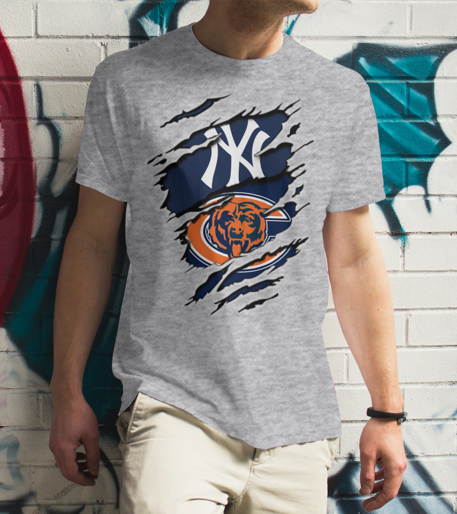 Yankees Logo And Chicago Bears Emblem Combination T-Shirt
