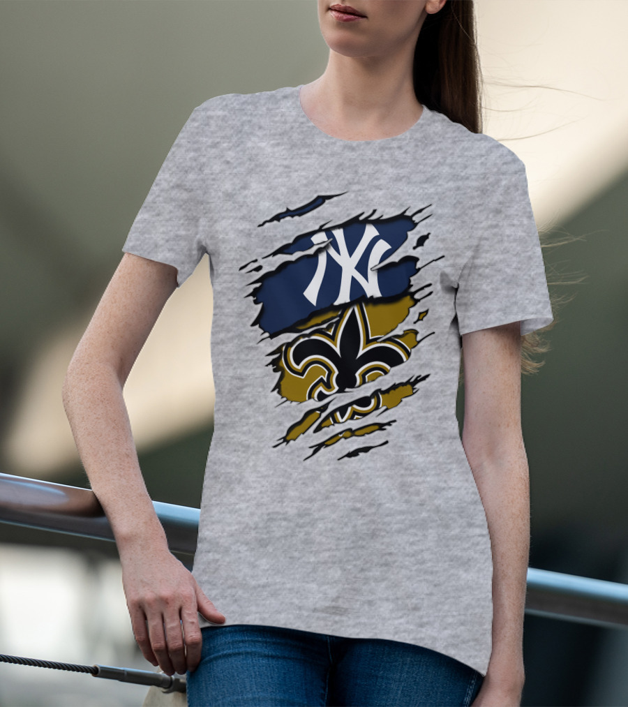 Yankees Saints Fleur-de-Lis Ripped T-Shirt