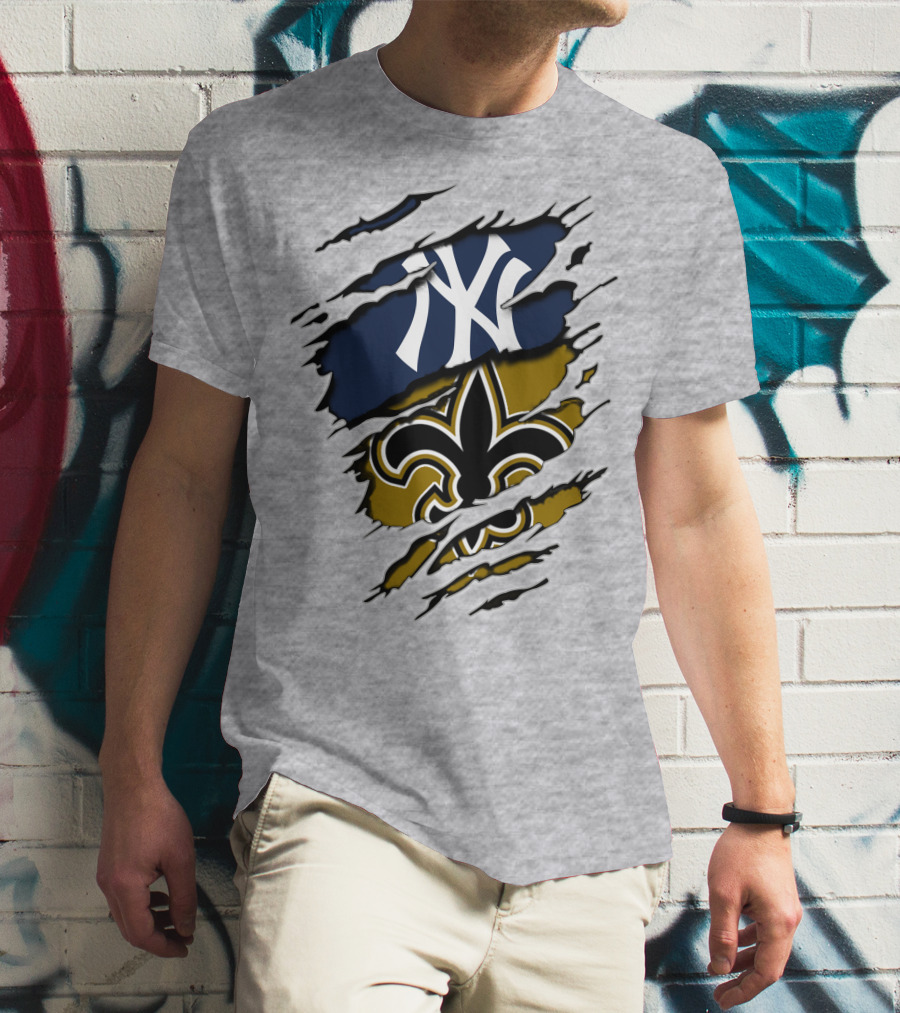 Yankees Saints Fleur-de-Lis Ripped T-Shirt