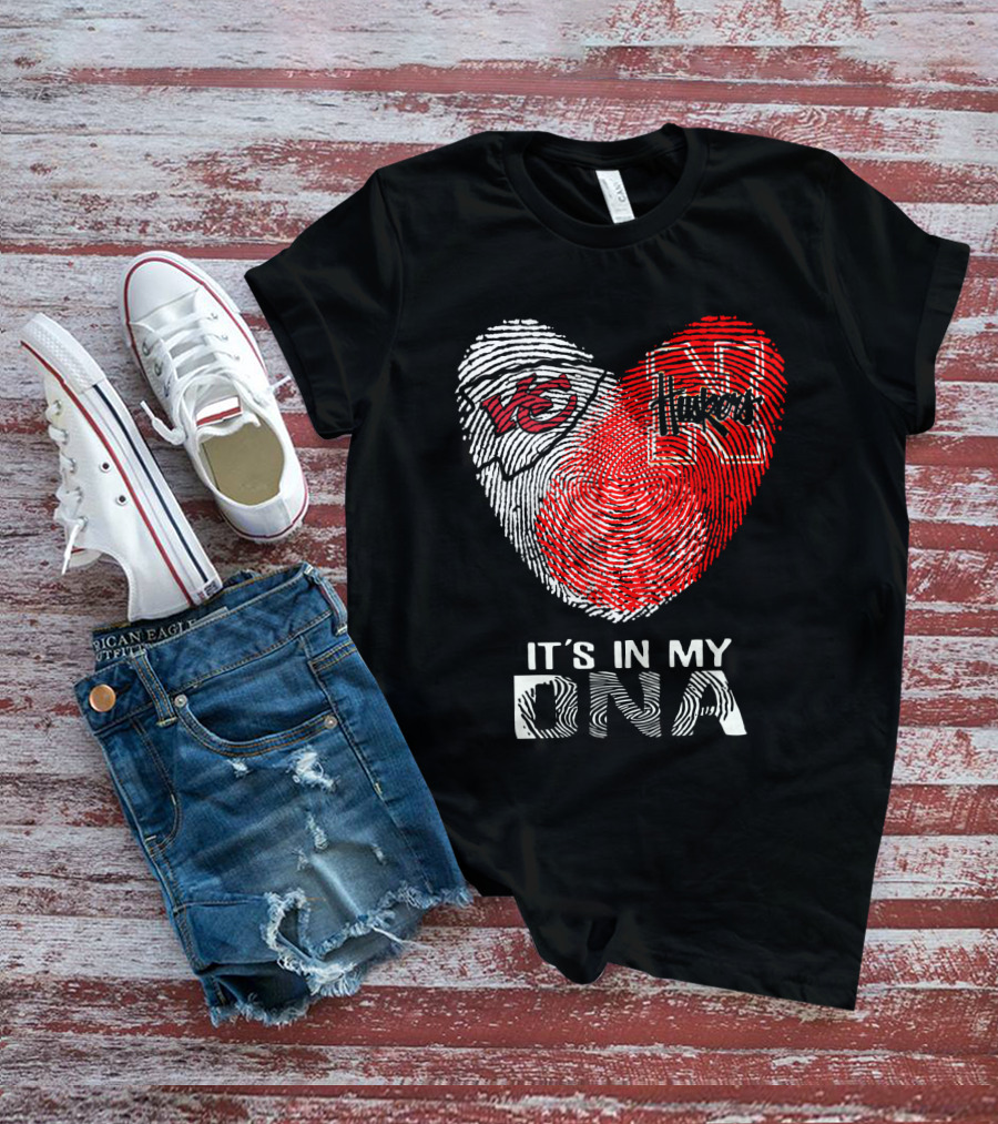 Chiefs Huskers It's In My DNA Fingerprint Heart T-Shirt