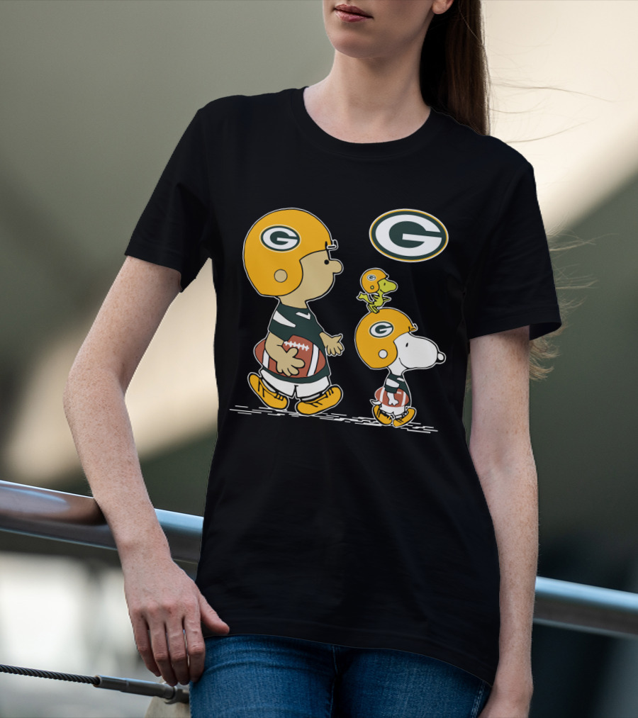 Packers Snoopy Charlie Brown Woodstock Football Helmets T-Shirt