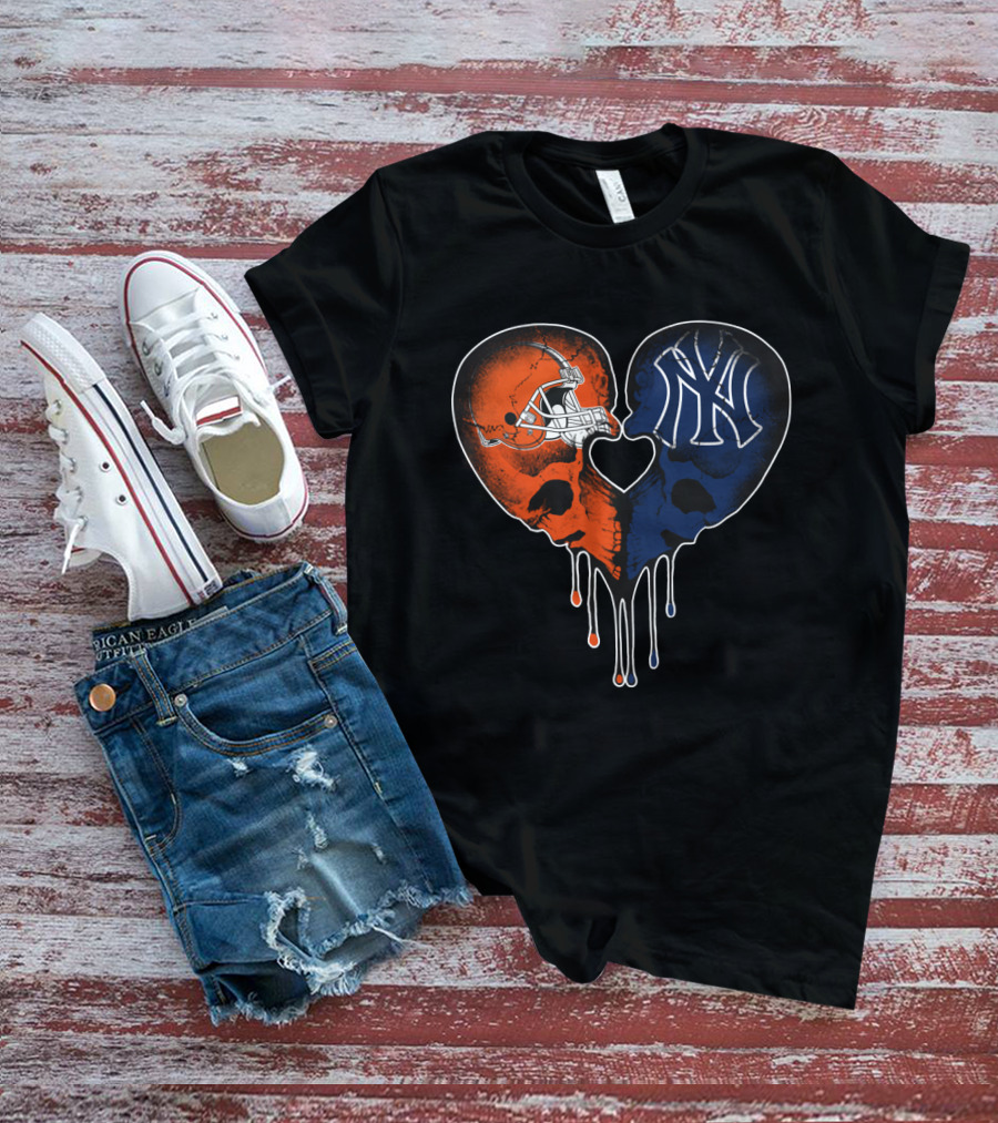 Browns Yankees Skull Heart Iconic Love T-Shirt