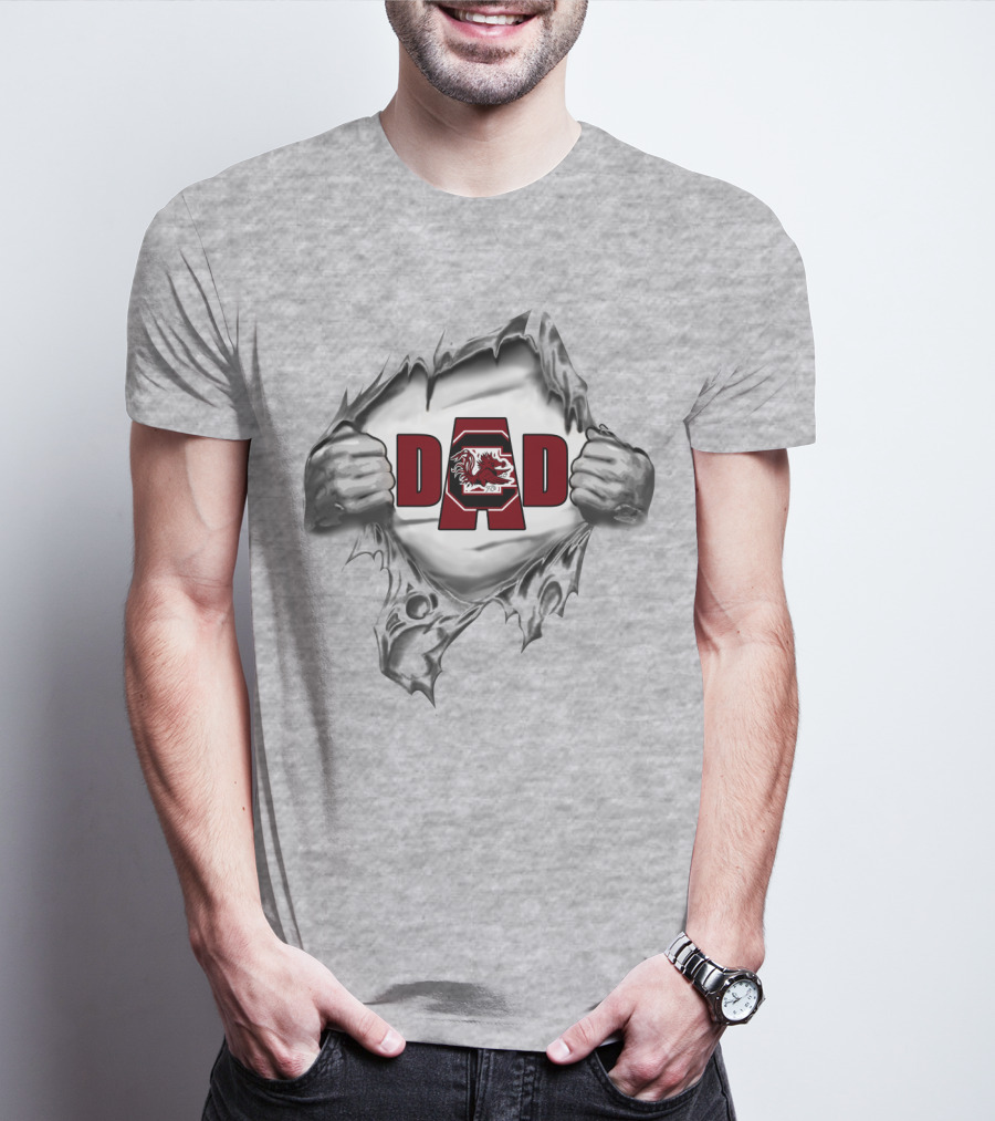 Gamecocks Dad Superhero Tearing Metal Hands T-Shirt