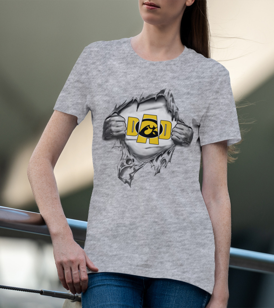 Iowa Hawkeyes Dad Black And Gold T-Shirt