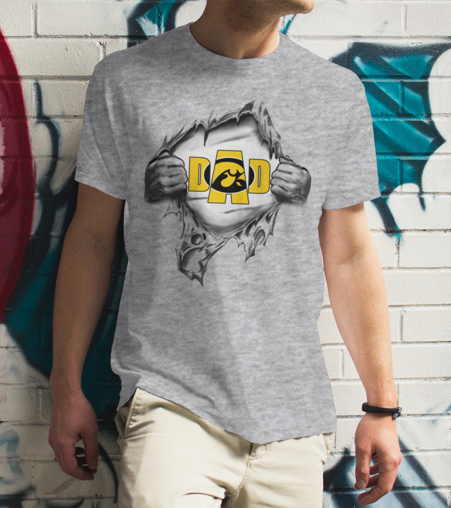 Iowa Hawkeyes Dad Black And Gold T-Shirt
