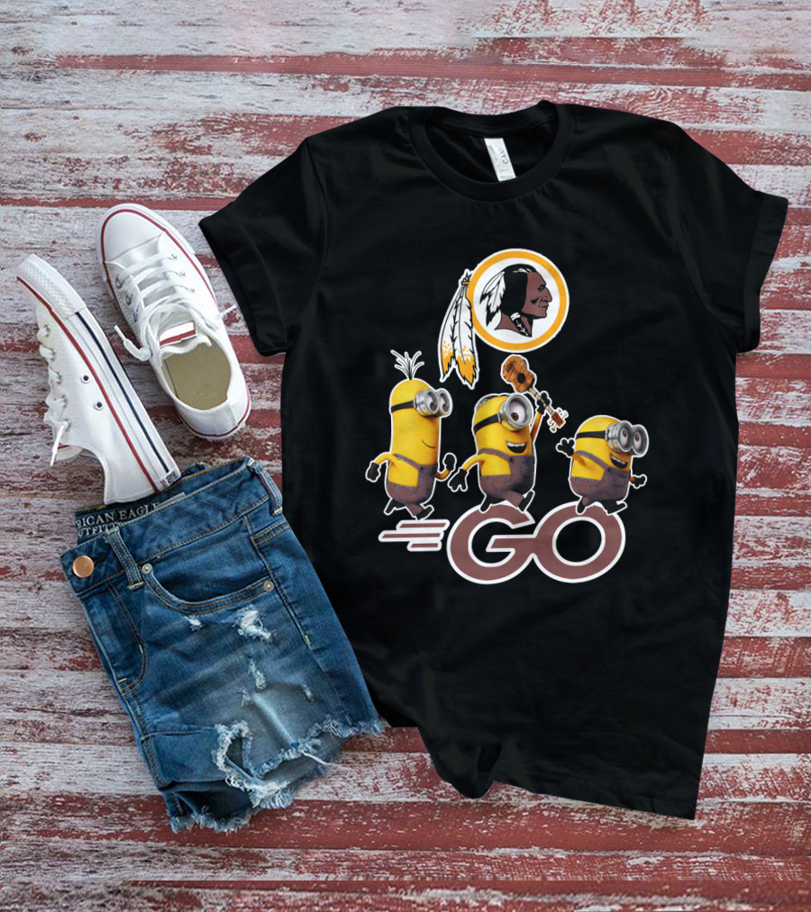 Minions Go Redskins Fan Logo With Ukulele And Feathers T-Shirt