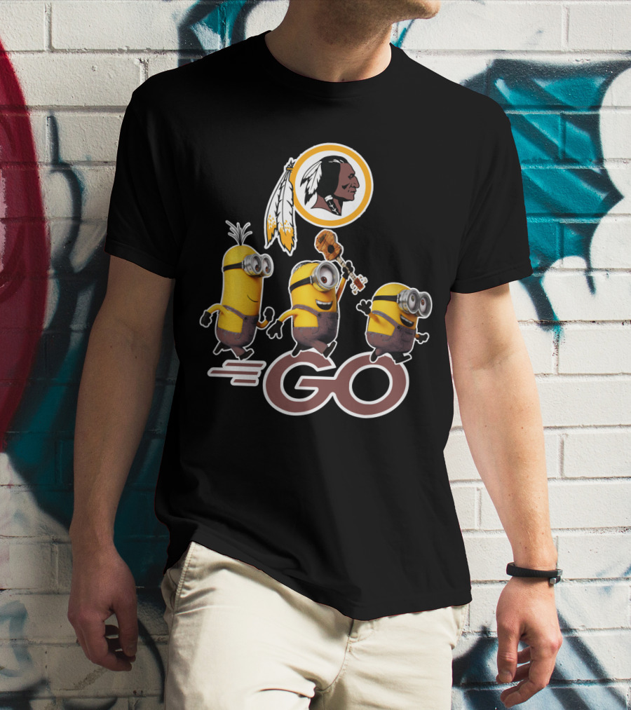 Minions Go Redskins Fan Logo With Ukulele And Feathers T-Shirt