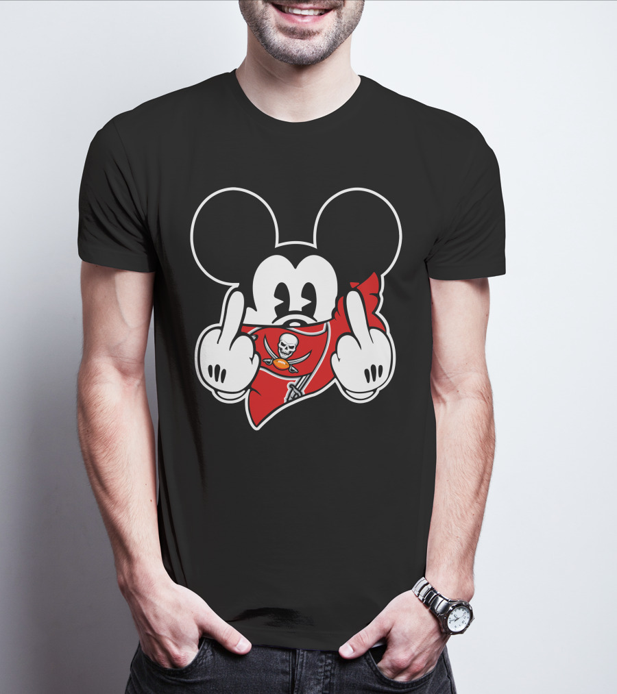 Mickey Mirroring Buccaneers' Bold Salute T-Shirt