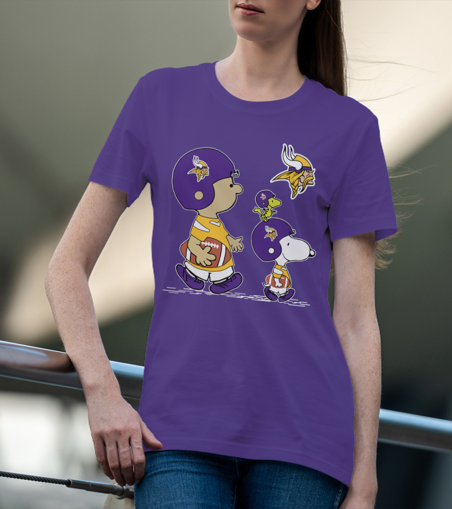 Vikings Snoopy And Woodstock Football Team Fans T-Shirt