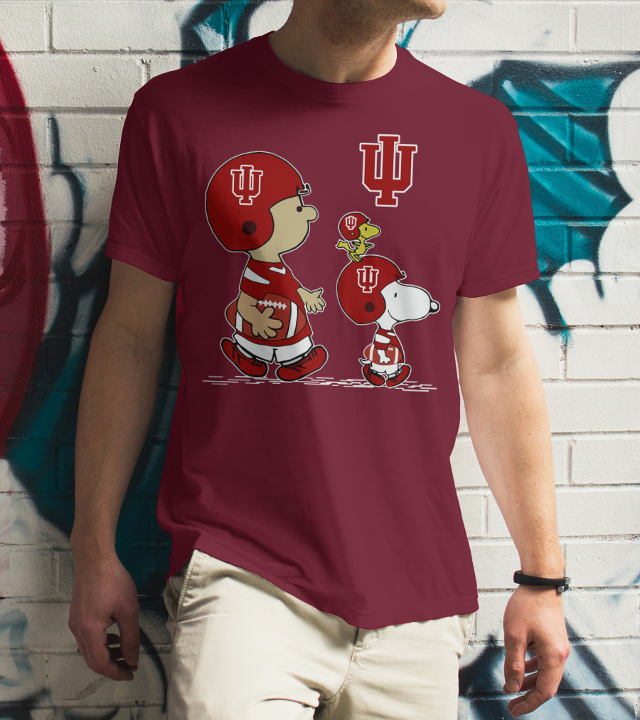 Indiana Hoosiers Snoopy And Woodstock Football Players T-Shirt