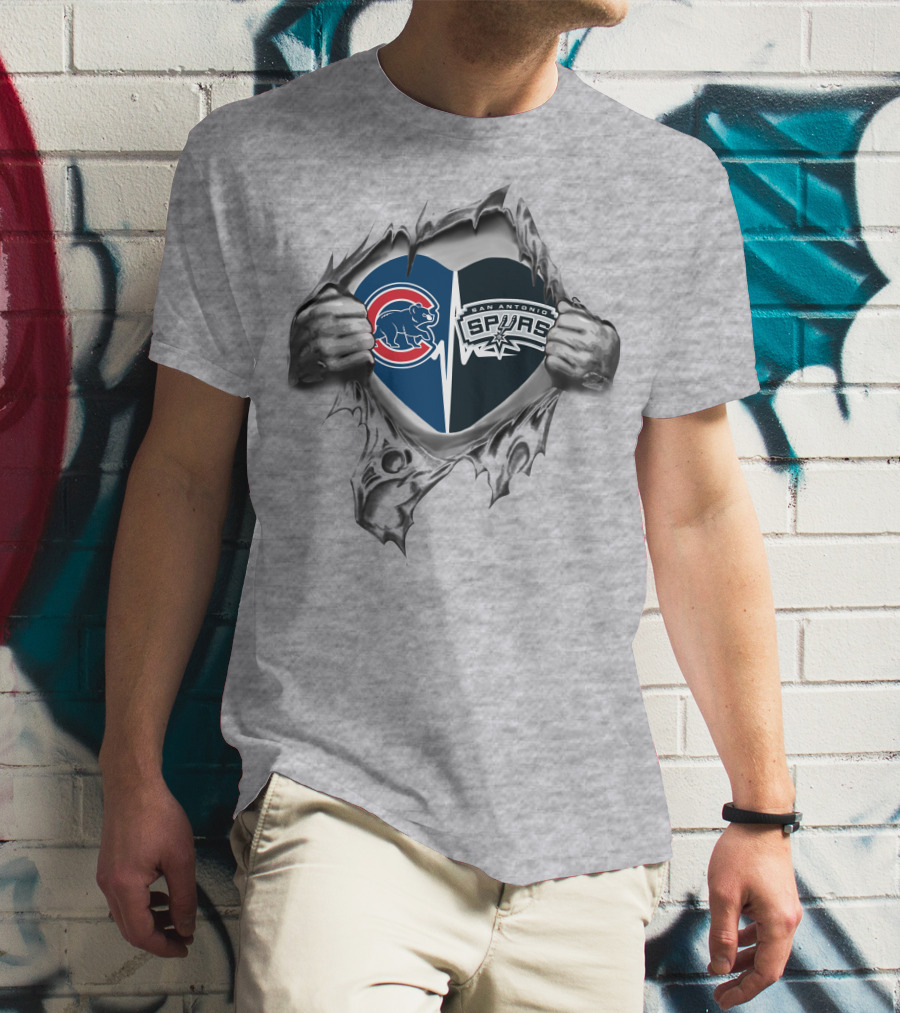 Chicago Cubs San Antonio Spurs Torn Heart Fusion T-Shirt