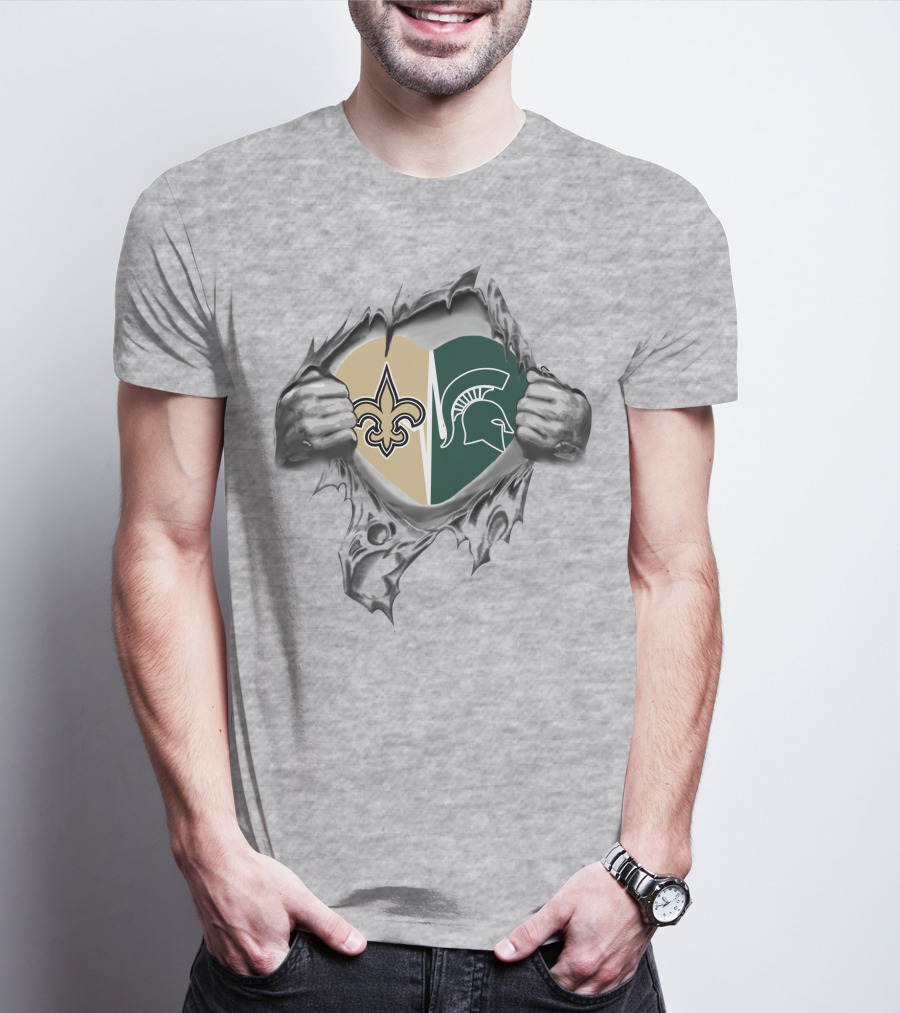 Saints Fleur-de-Lis And Spartans Helmet Split Heart T-Shirt