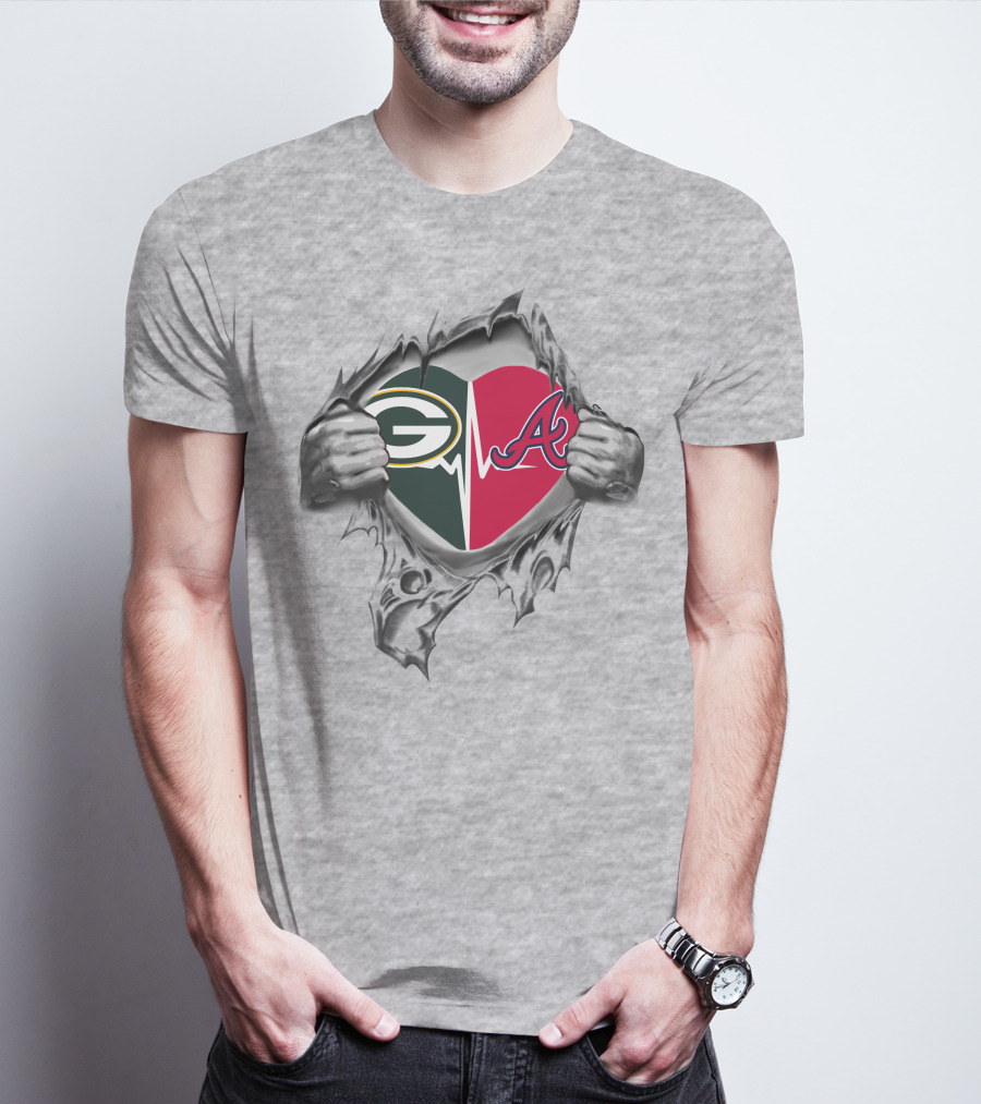 Green Bay Packers Atlanta Braves Heart Symbol Hands T-Shirt