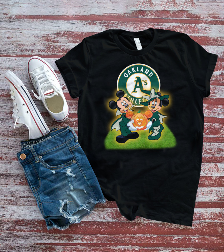 Oakland Athletics Halloween Mickey And Minnie With Pumpkin T-Shirt