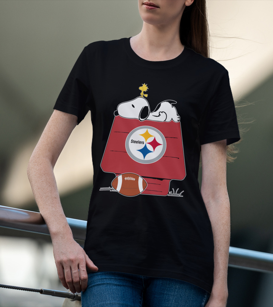 Snoopy And Woodstock With Pittsburgh Steelers Logo And Football On Doghouse T-Shirt