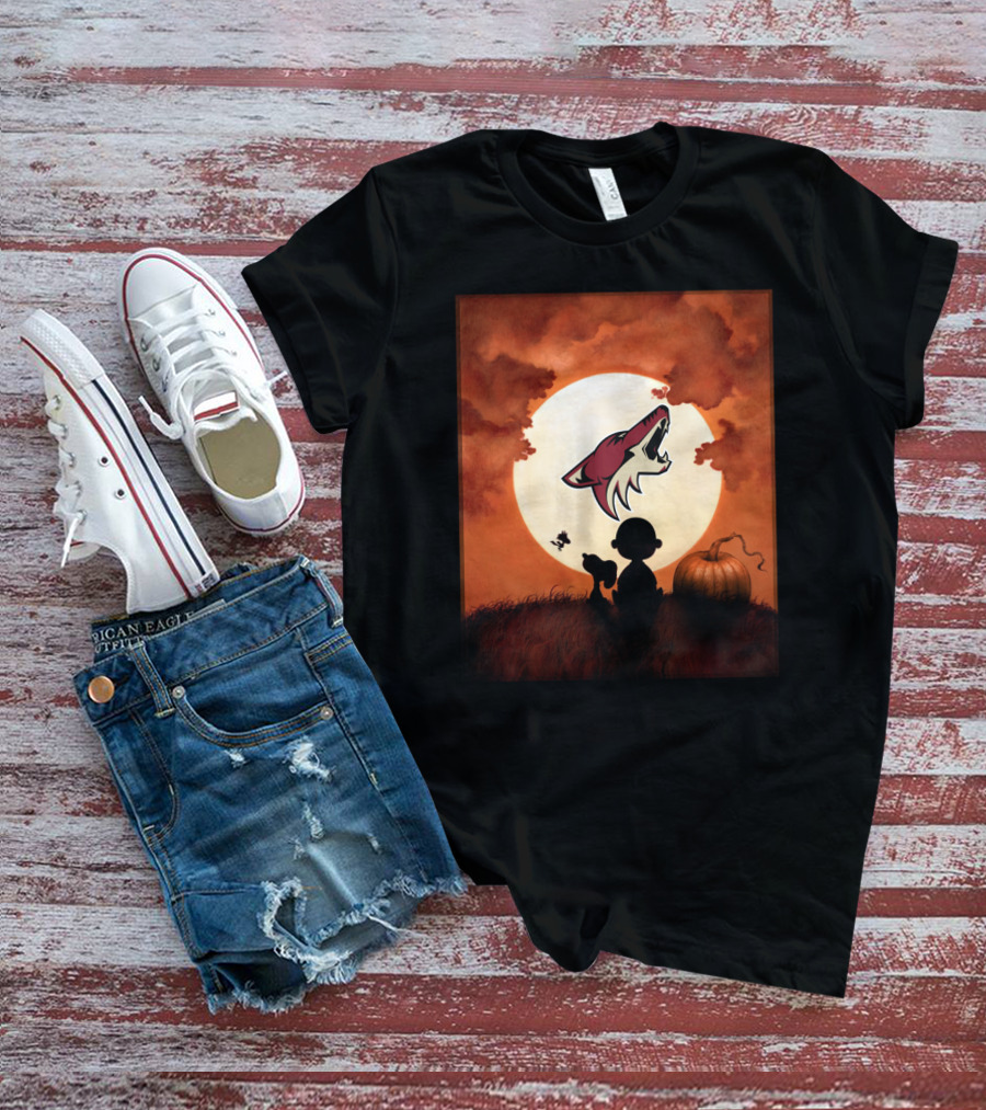 Arizona Coyotes Halloween Full Moon Pumpkin Scene T-Shirt