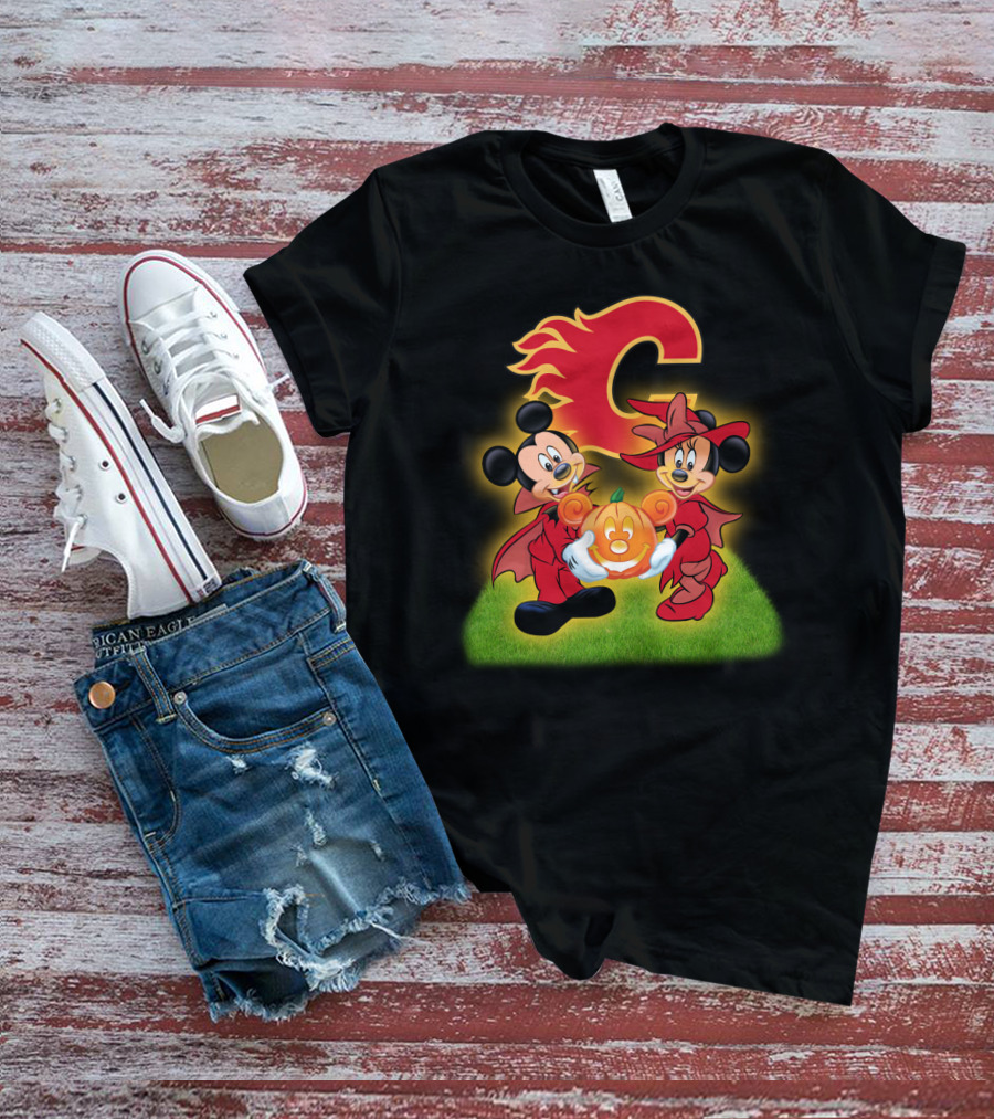 Calgary Flames Mickey And Minnie Halloween Pumpkin T-Shirt