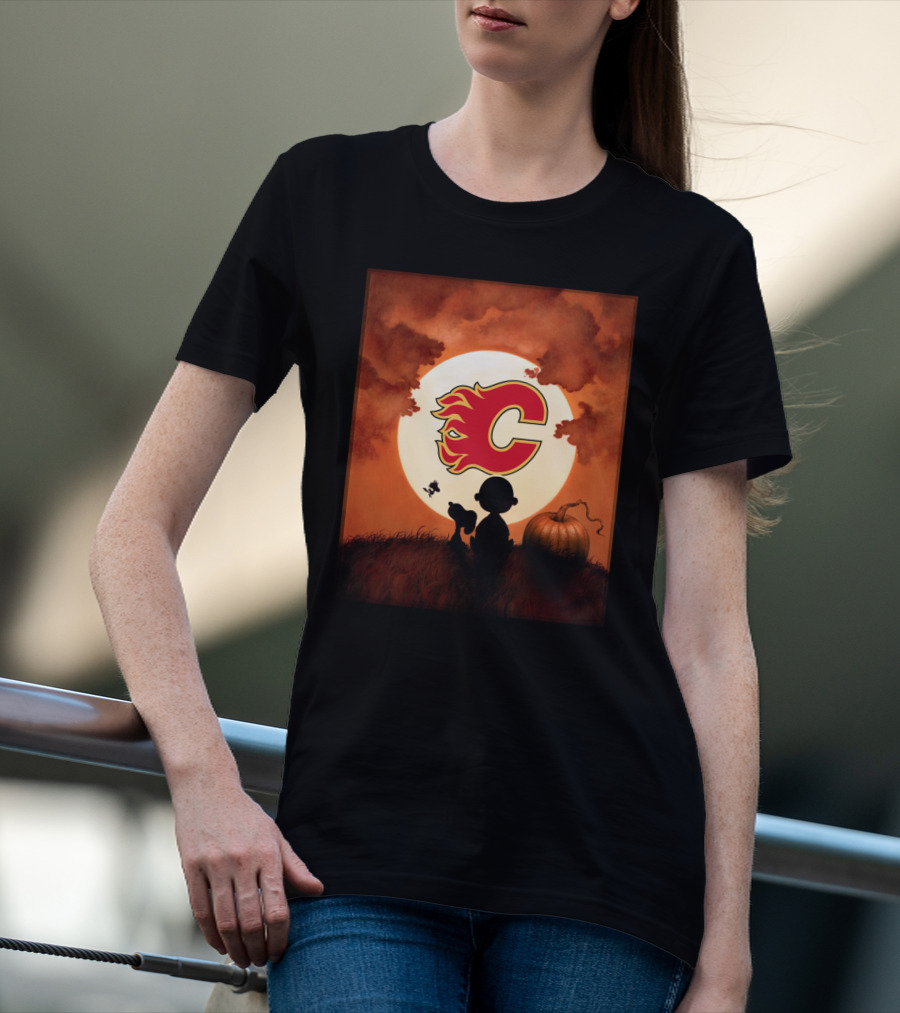 Calgary Flames Halloween Moon And Pumpkin T-Shirt