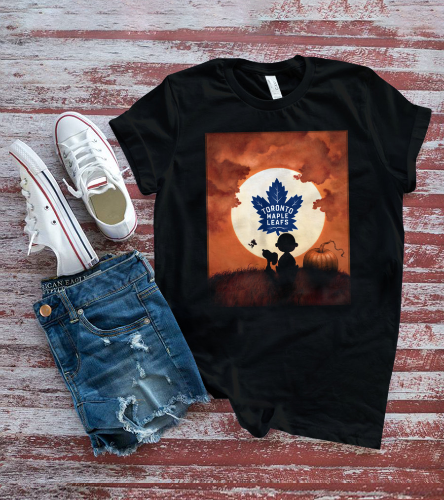 Toronto Maple Leafs Halloween Moon Silhouette With Pumpkin T-Shirt