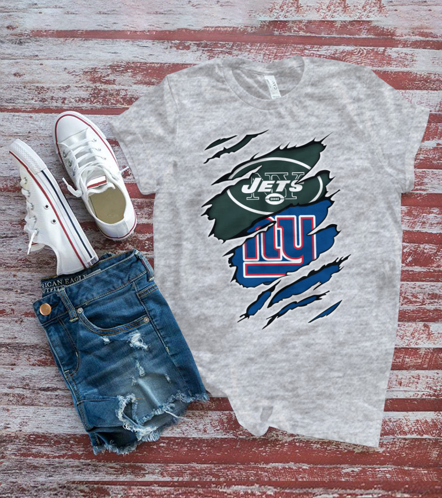 New York Jets Giants Football Rivalry Claw Marks T-Shirt
