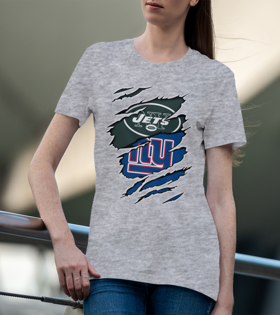 Jets Giants Logo Ripped T-Shirt