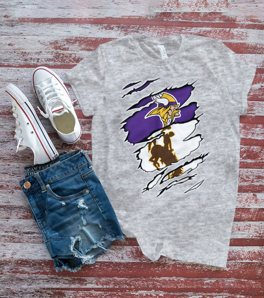 Vikings Wyoming Cowboy Ripped T-Shirt
