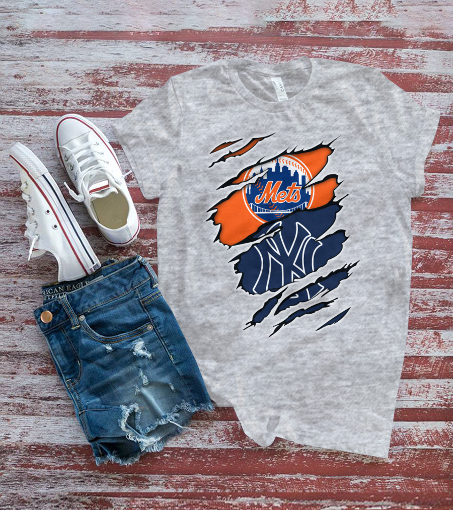 Mets Yankees Logo Tear Skyline Baseball Rivalry T-Shirt