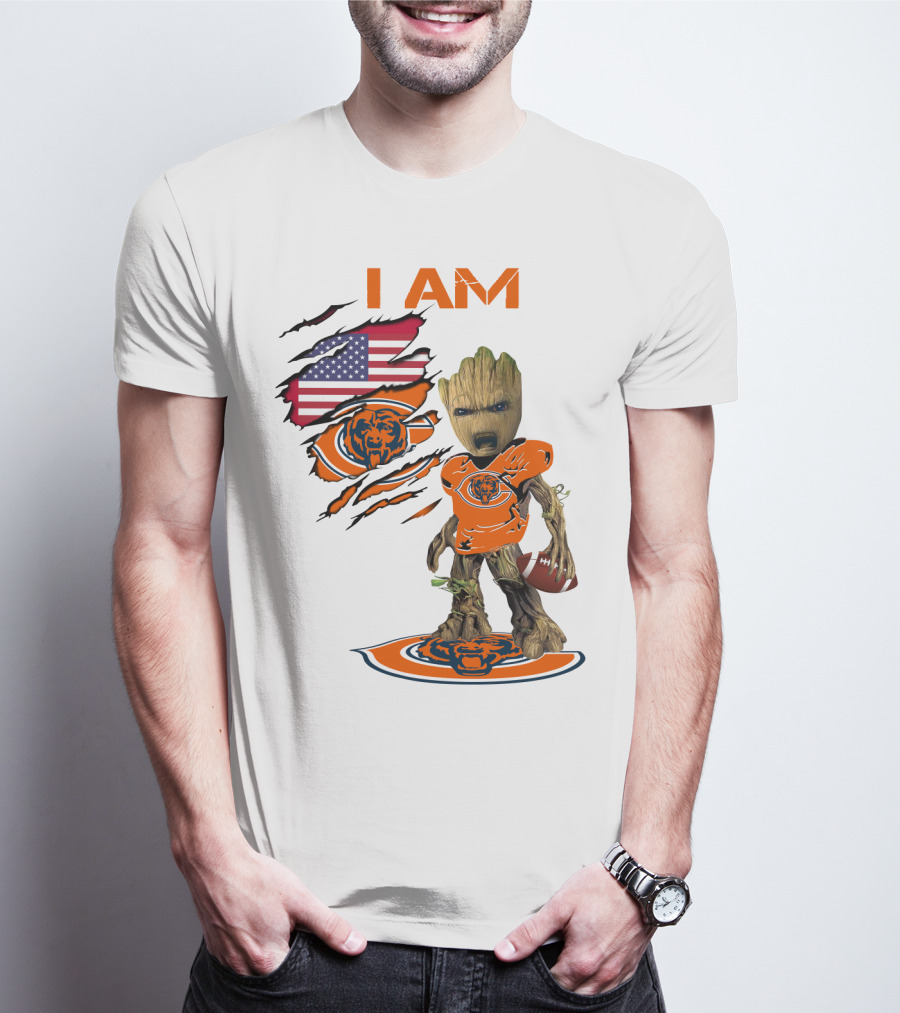 I AM Bears Baby Groot Holding Football With American Flag And Chicago Bears T-Shirt