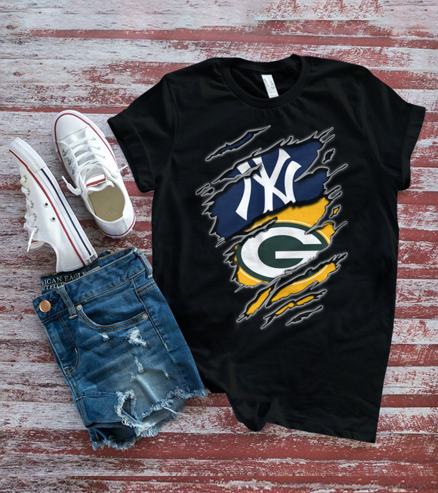 Yankees Packers Dual Team Logo Collaboration T-Shirt